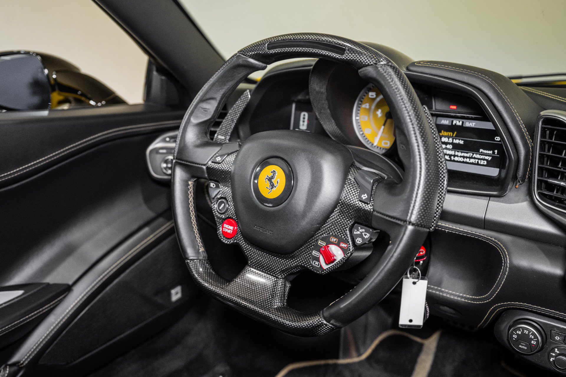 Used 2011 Ferrari 458 Italia Coupe RWD image 26