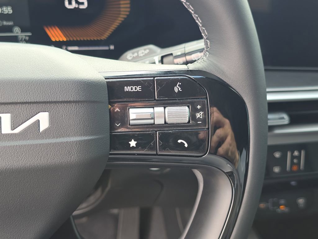 New 2026 Kia Sorento LX image 30