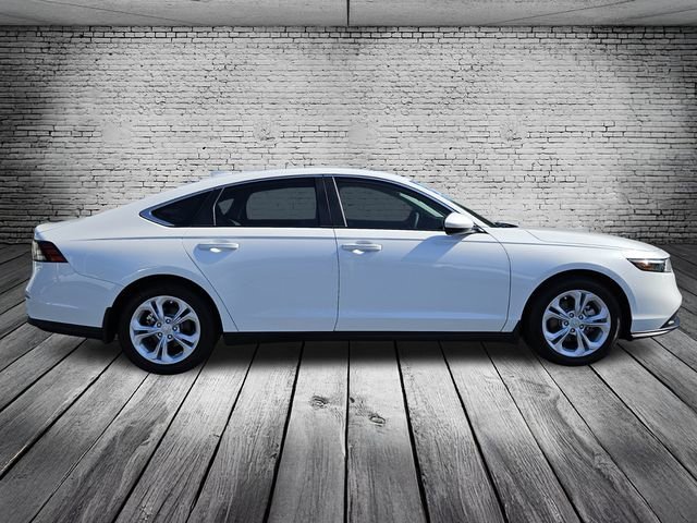 Certified 2025 Honda Accord LX image 6