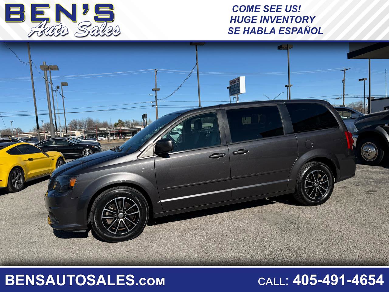 Used 2017 Dodge Grand Caravan GT image 1