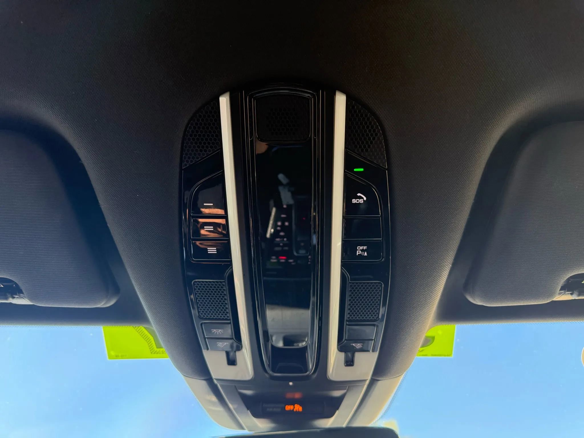 Used 2019 Porsche Cayenne image 18