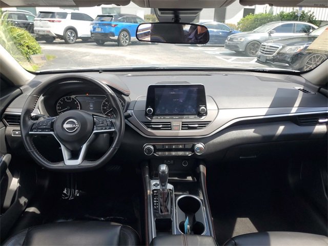 Used 2023 Nissan Altima 2.5 SR image 23