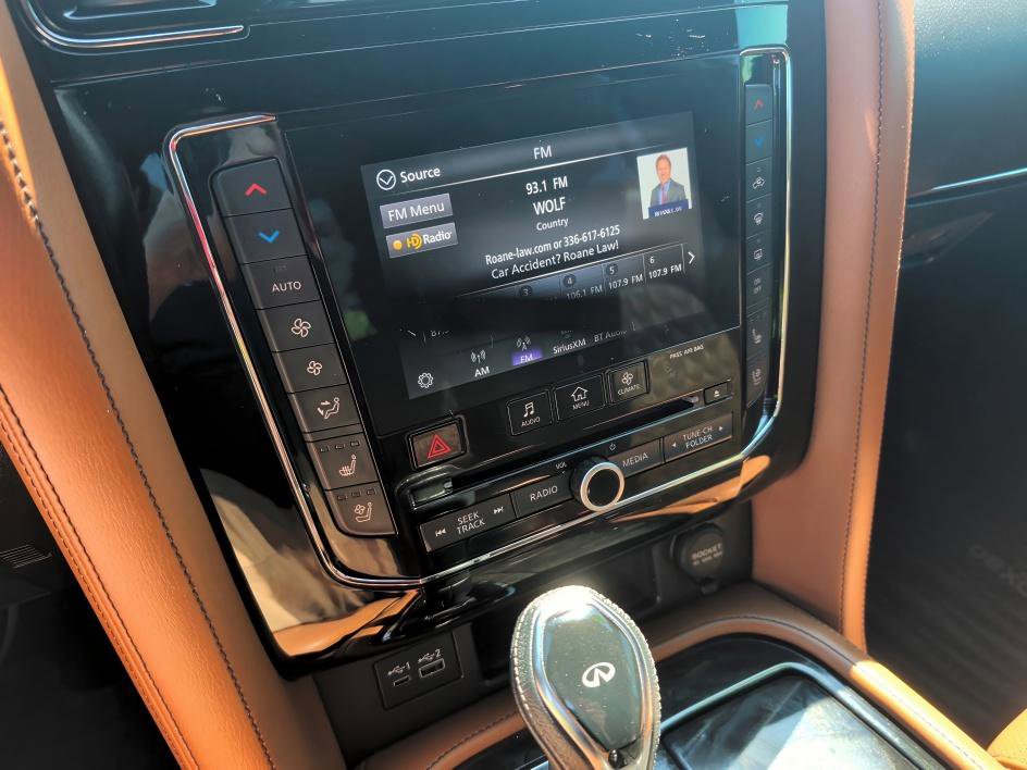 Used 2021 INFINITI QX80 Sensory w/ All-Season Package AWD/4WD image 25
