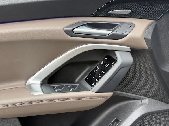 Certified 2025 Audi Q5 Premium Plus w/ Premium Plus image 13