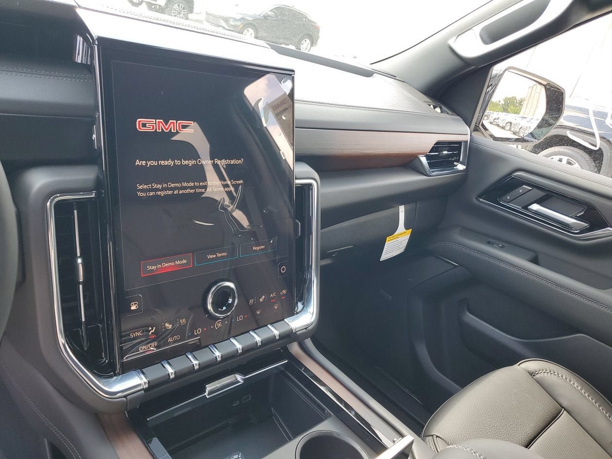 New 2026 GMC Yukon Denali RWD image 26