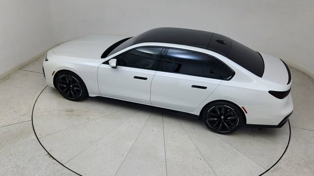 Used 2023 BMW i7 xDrive60 w/ Executive Package 2 image 80