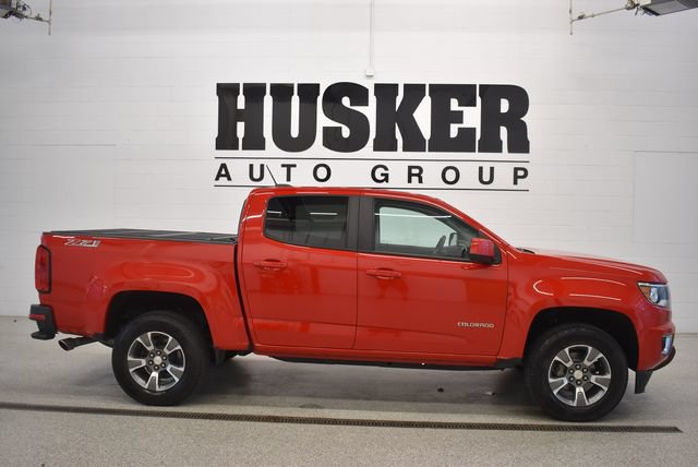 Used 2018 Chevrolet Colorado Z71 AWD/4WD image 2