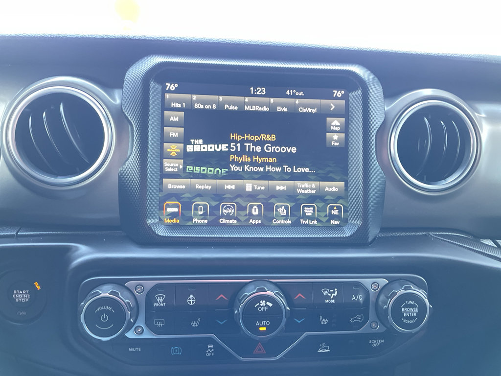 Used 2021 Jeep Wrangler Unlimited Rubicon 4xe w/ Steel Bumper Group image 15