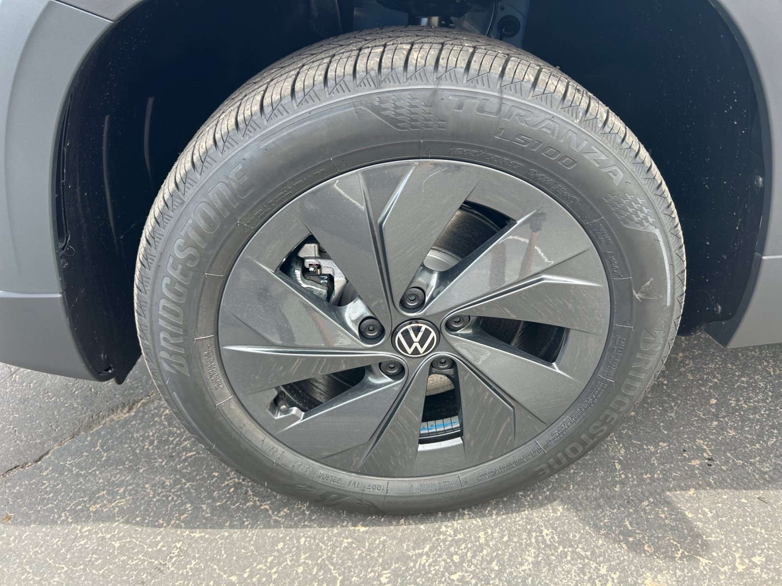 New 2026 Volkswagen Taos S FWD image 25