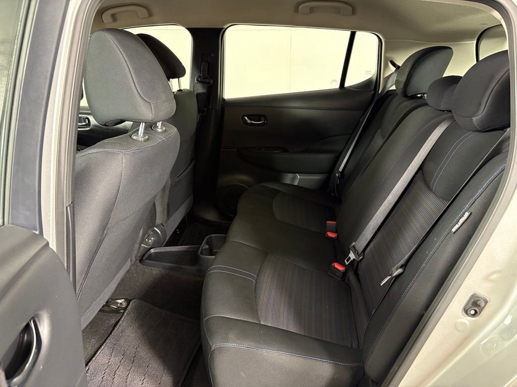 Used 2025 Nissan Leaf S FWD image 35