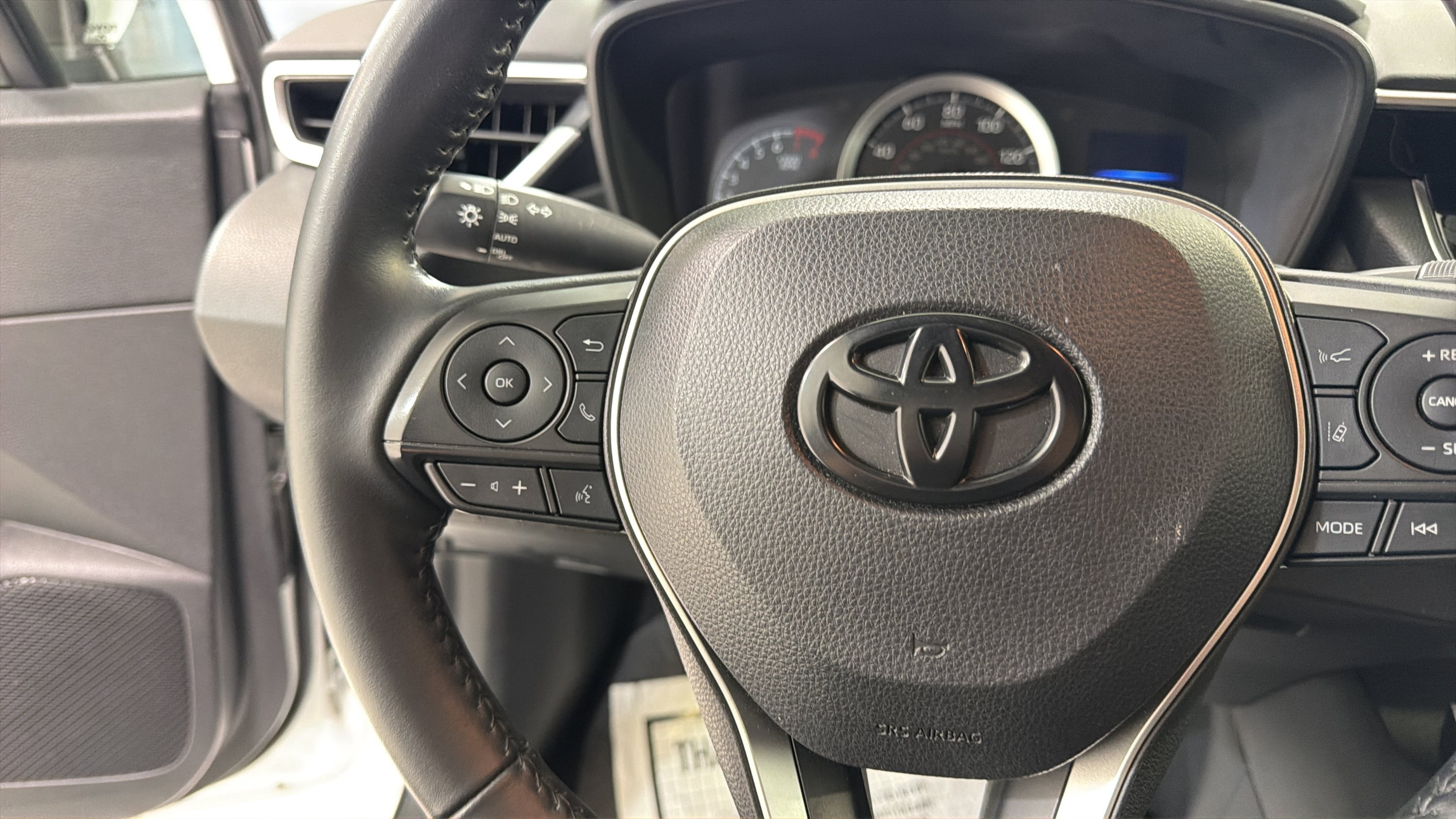 Used 2022 Toyota Corolla SE FWD image 13