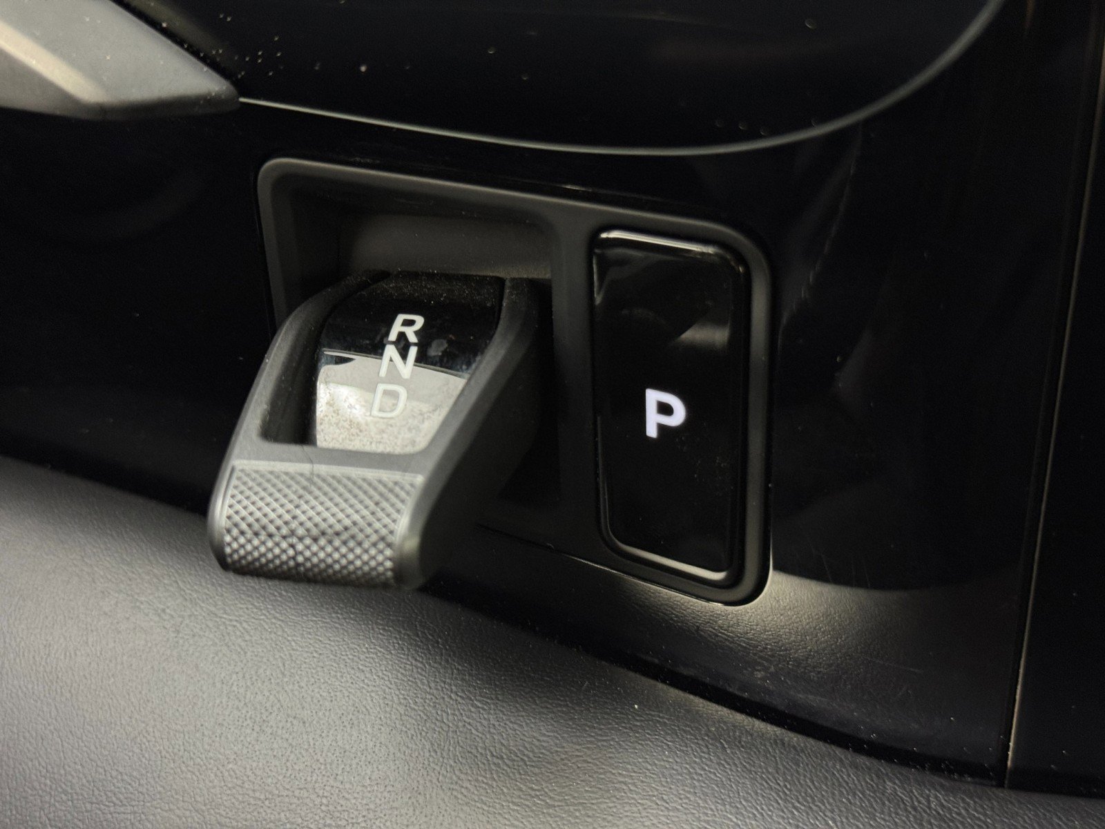 Used 2021 Porsche Taycan Turbo S image 23