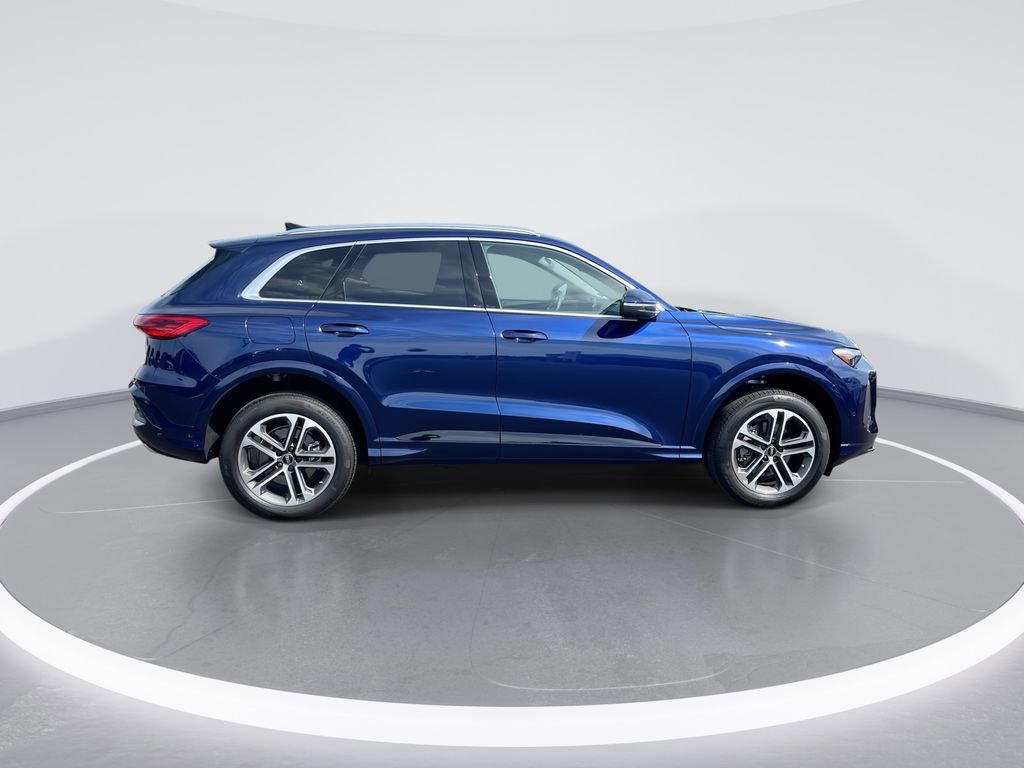 Used 2025 Audi Q5 Premium Plus w/ Premium Plus AWD/4WD image 9