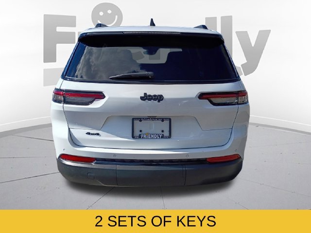 Used 2023 Jeep Grand Cherokee L Laredo AWD/4WD image 6