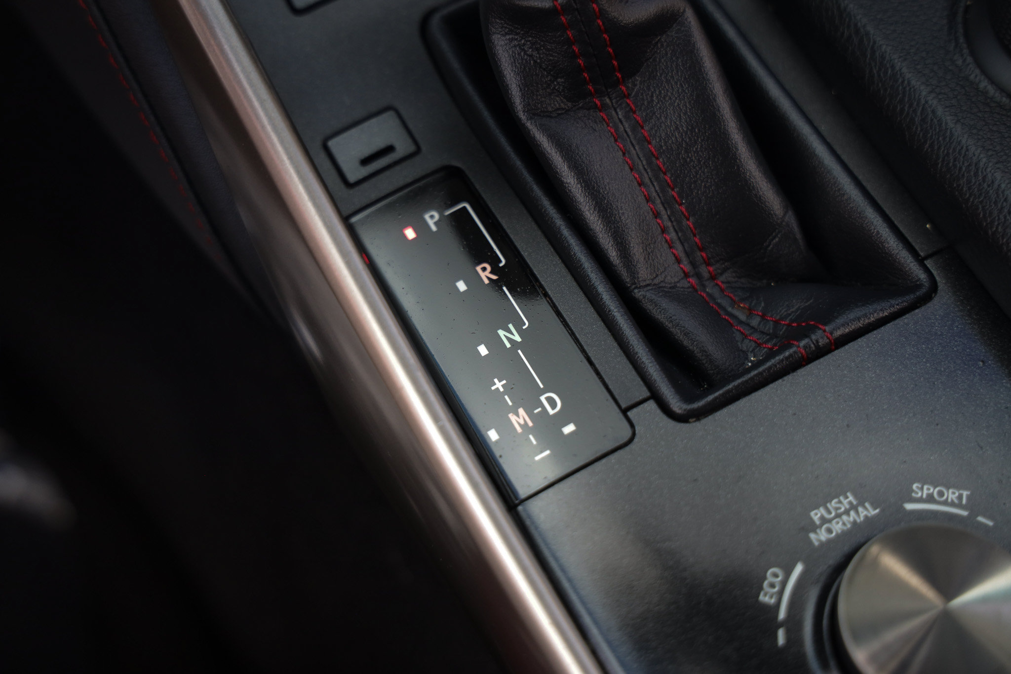 Used 2016 Lexus IS 200t w/ F Sport Package RWD image 44
