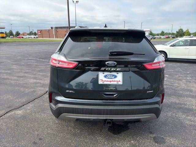 Used 2023 Ford Edge SEL w/ Convenience Package AWD/4WD image 4