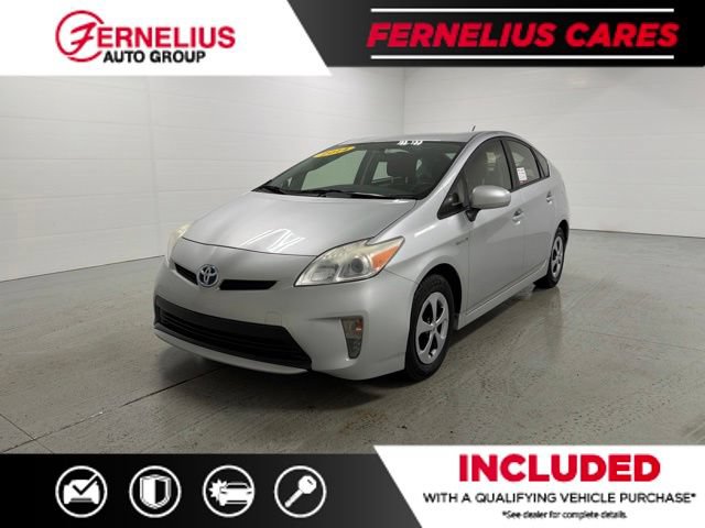 Used 2014 Toyota Prius Two FWD image 3