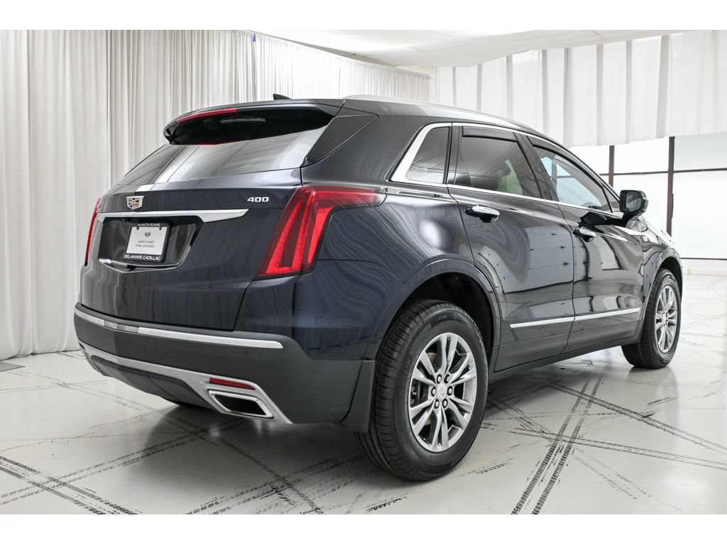 Certified 2022 Cadillac XT5 Premium Luxury FWD image 7