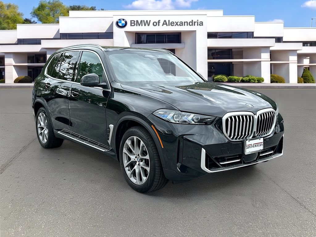 Used 2026 BMW X5 xDrive40i w/ Executive Package AWD/4WD image 3