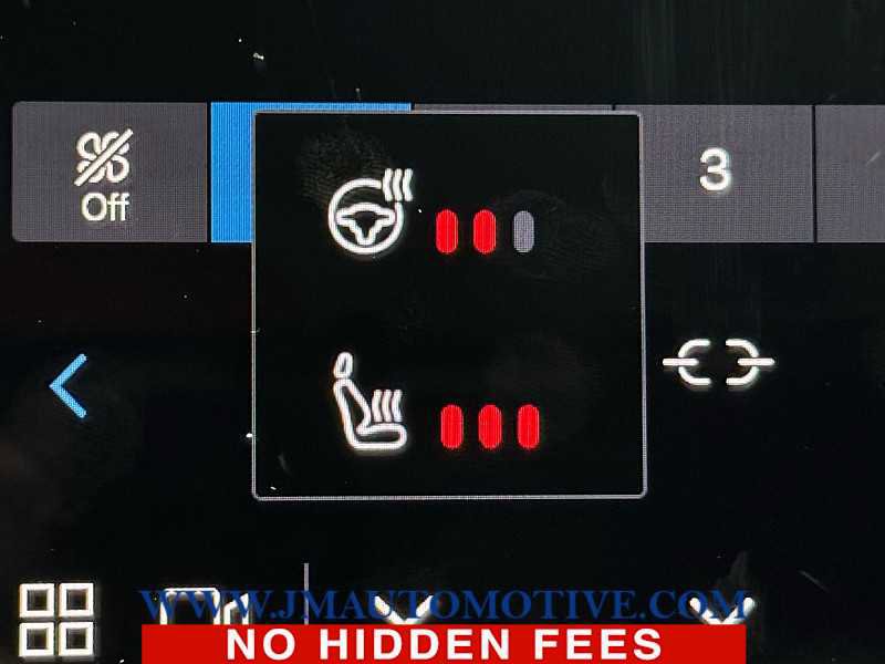 Used 2023 Volvo XC90 B5 Core w/ Protection Package Premier image 31