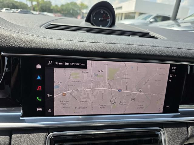 Used 2022 Porsche Panamera RWD image 14