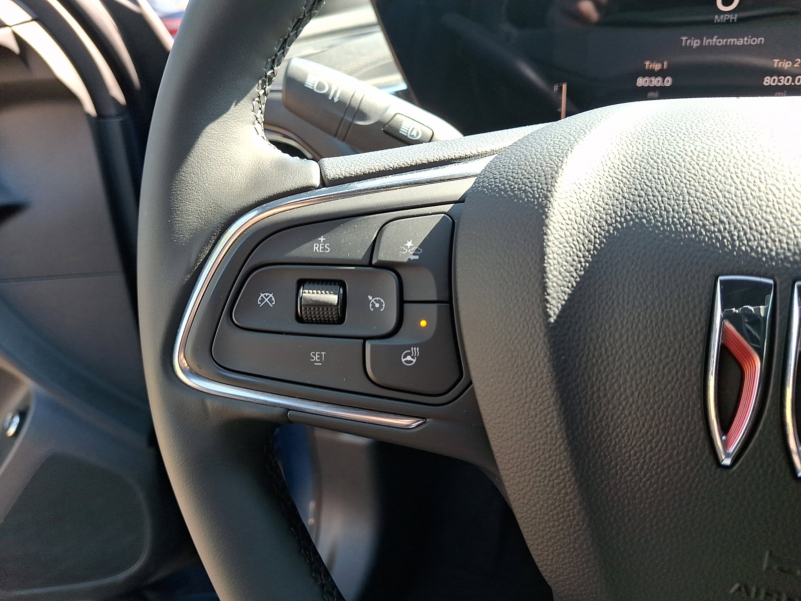 Used 2024 Buick Envista Sport Touring w/ Convenience I Package FWD image 20