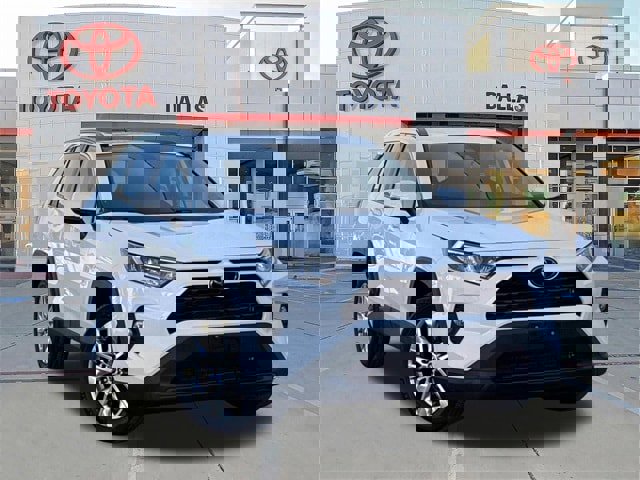 Used 2020 Toyota RAV4 XLE Premium