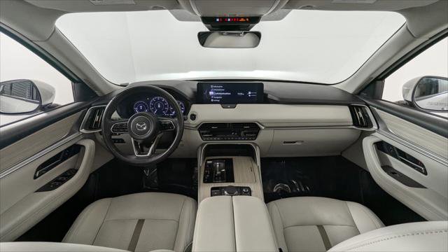 Used 2024 MAZDA CX-90 Plug-In Hybrid w/ Premium Plus image 29