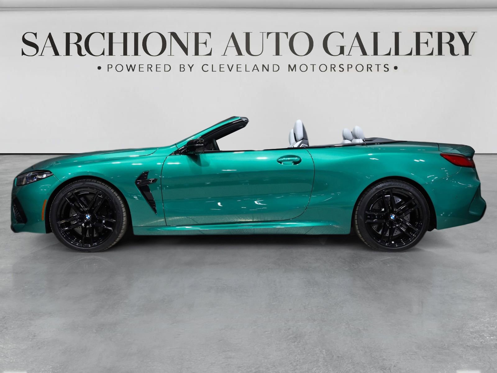 Used 2025 BMW M8 Competition AWD/4WD image 2