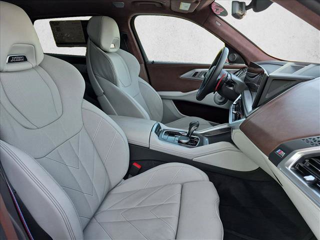 Certified 2025 BMW XM AWD/4WD image 21