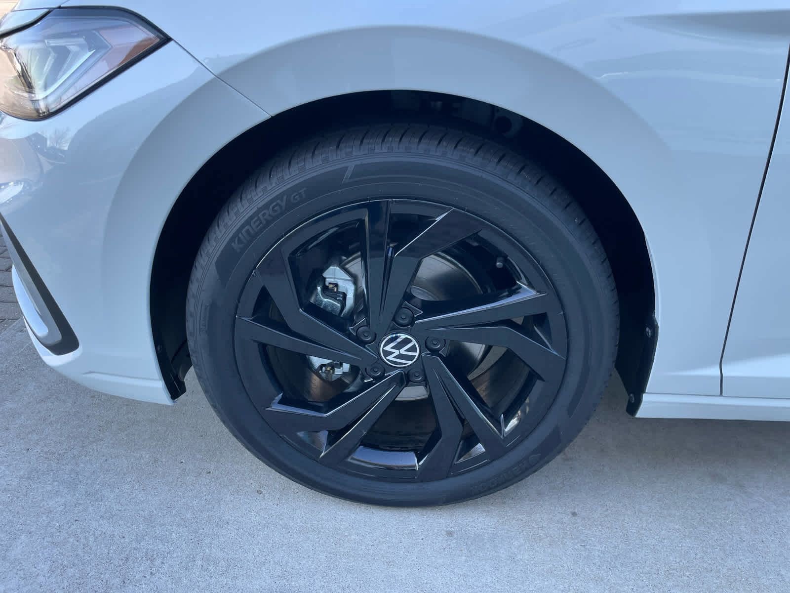 New 2026 Volkswagen Jetta SE FWD image 8