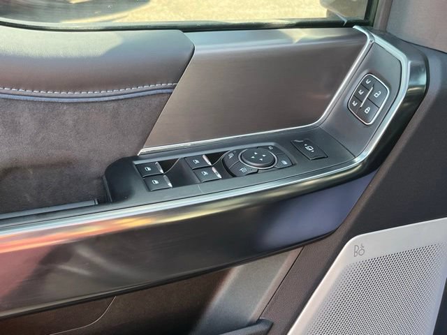 Used 2026 Ford F250 Platinum AWD/4WD image 15