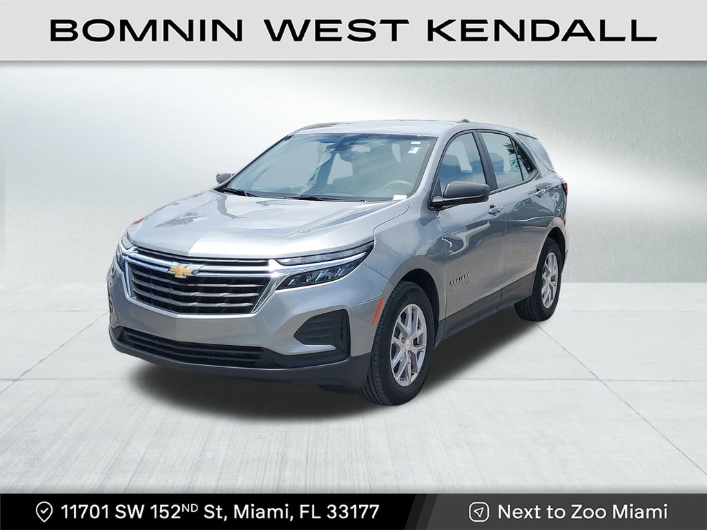 Used 2023 Chevrolet Equinox LS image 3