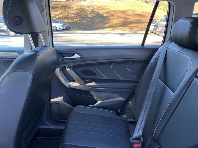 Used 2024 Volkswagen Tiguan SE image 13