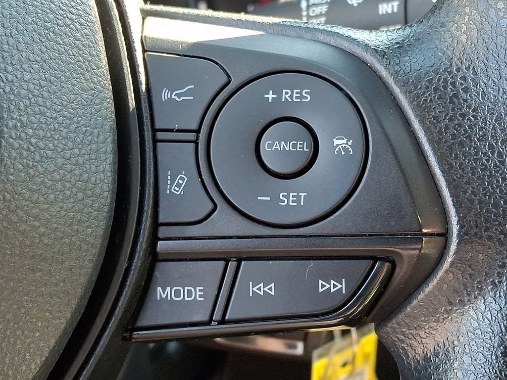 Certified 2024 Toyota RAV4 LE AWD/4WD image 25