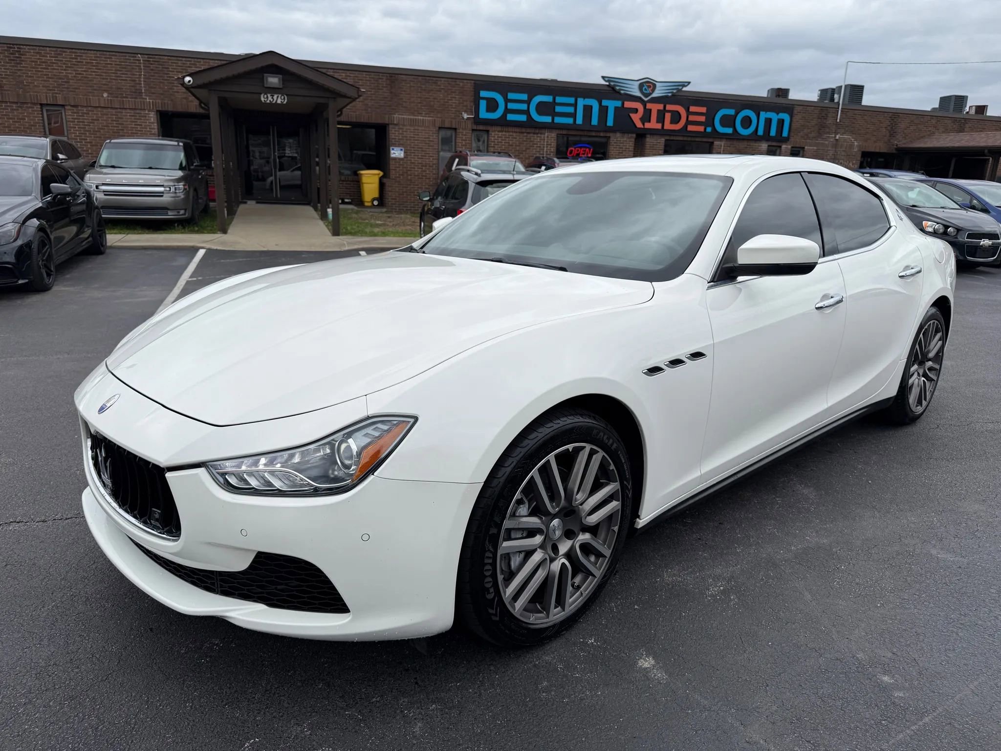 Used 2017 Maserati Ghibli image 7