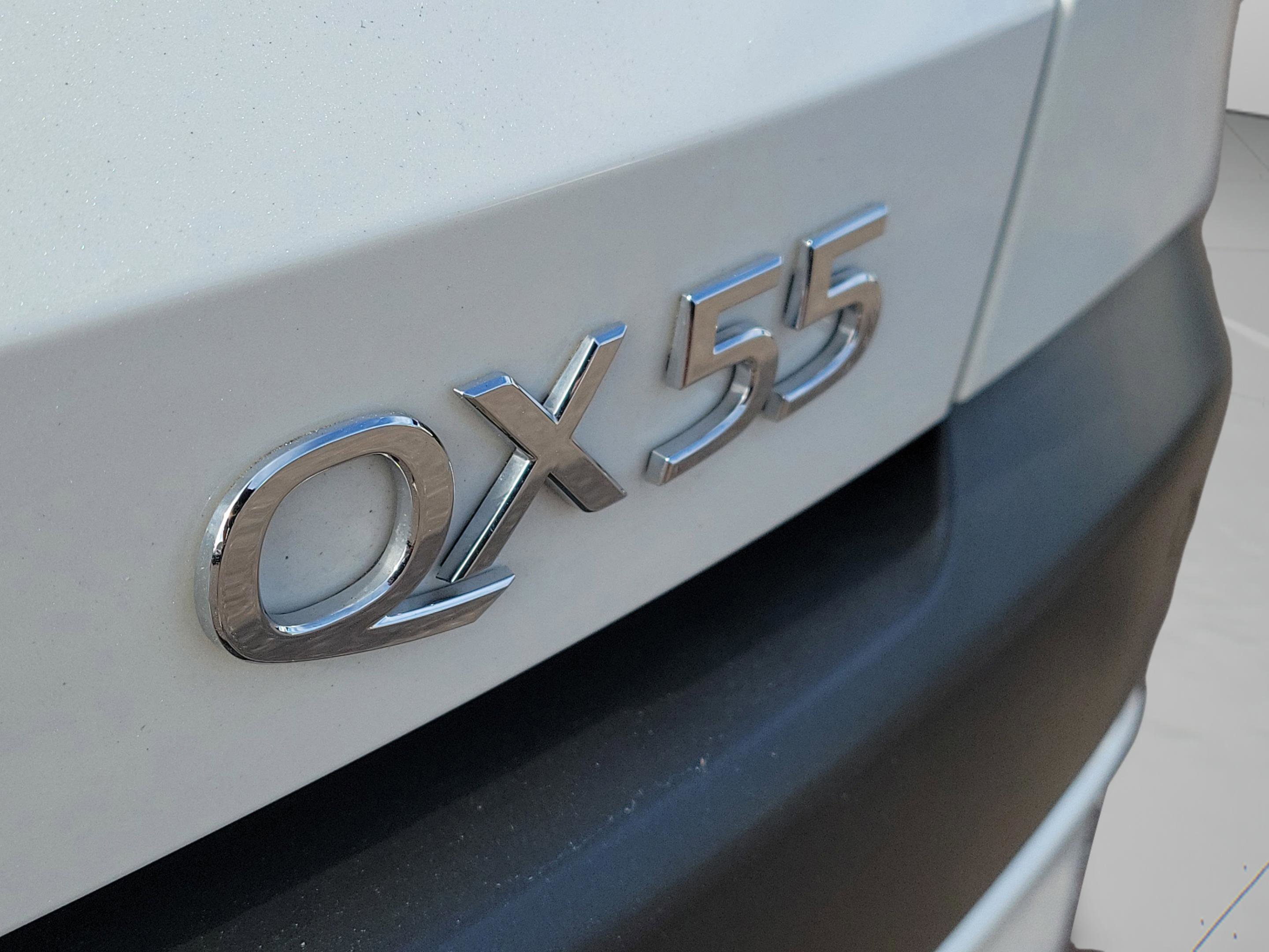Certified 2025 INFINITI QX55 Luxe w/ Cargo Package image 30