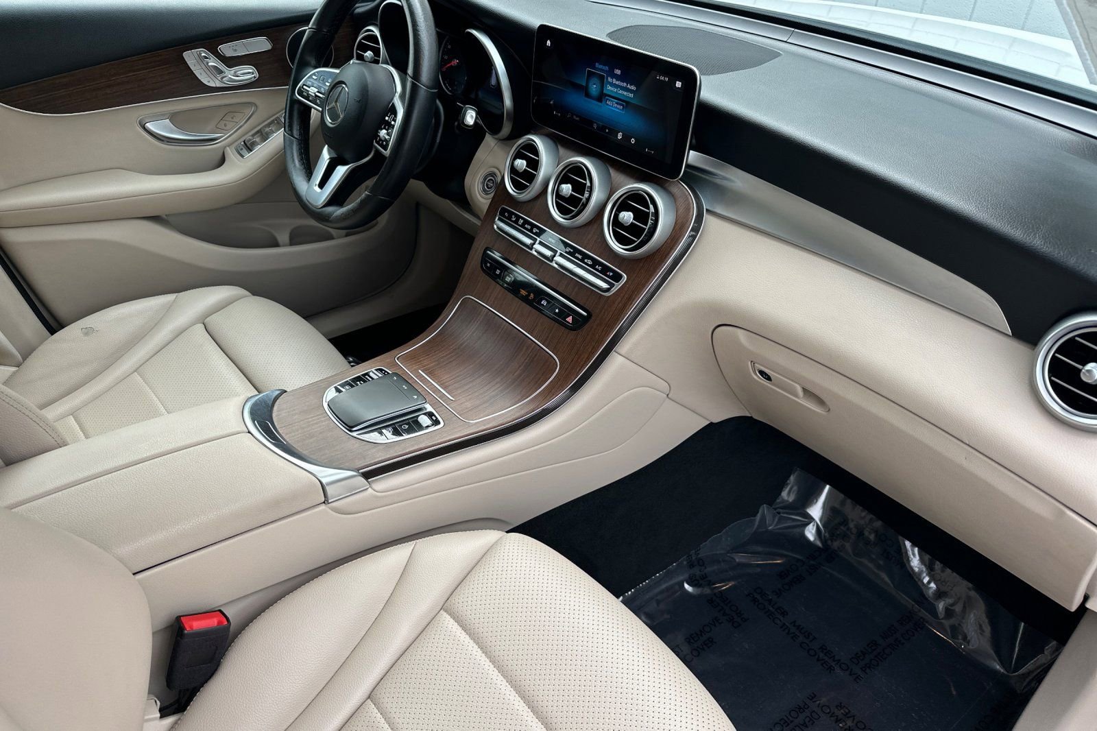 Used 2021 Mercedes-Benz GLC 300 4MATIC image 19