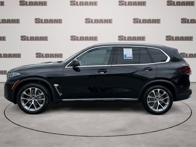 Certified 2026 BMW X5 xDrive40i AWD/4WD image 2