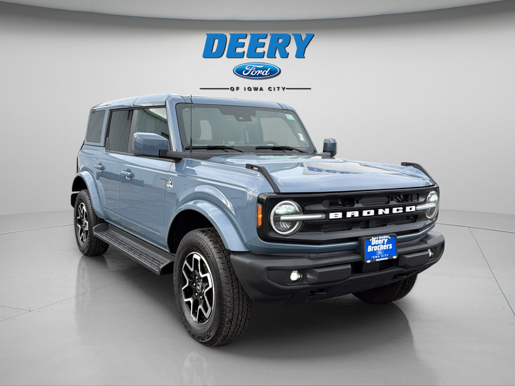 Used 2025 Ford Bronco Outer Banks AWD/4WD image 11