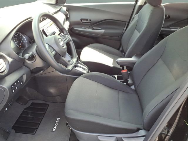 Certified 2025 Nissan Kicks Play S FWD image 11