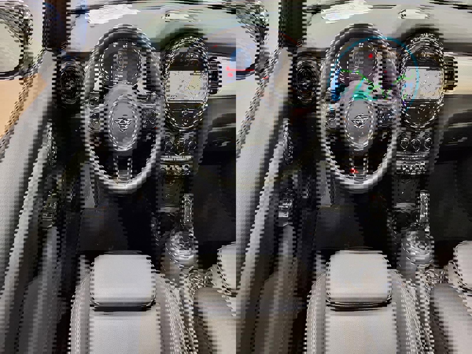 Used 2024 MINI Cooper S FWD image 8