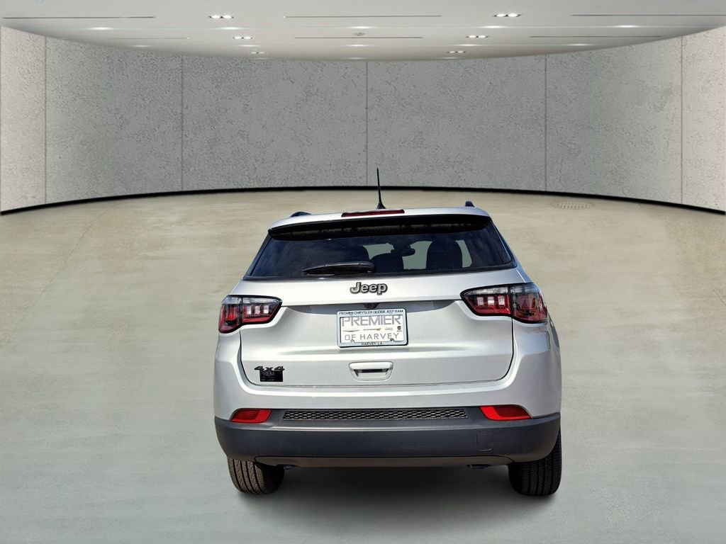 New 2026 Jeep Compass Latitude image 6