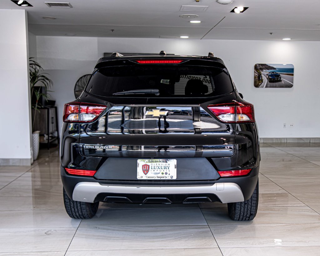 Used 2022 Chevrolet TrailBlazer LT FWD image 13