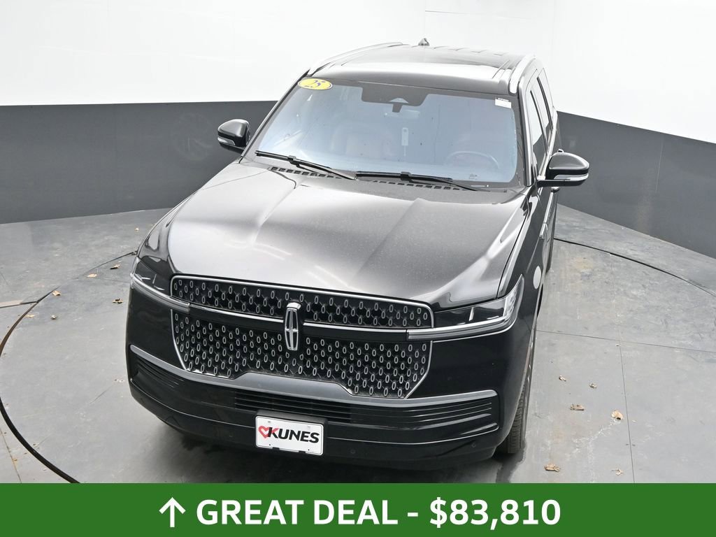 Used 2025 Lincoln Navigator Reserve AWD/4WD image 42