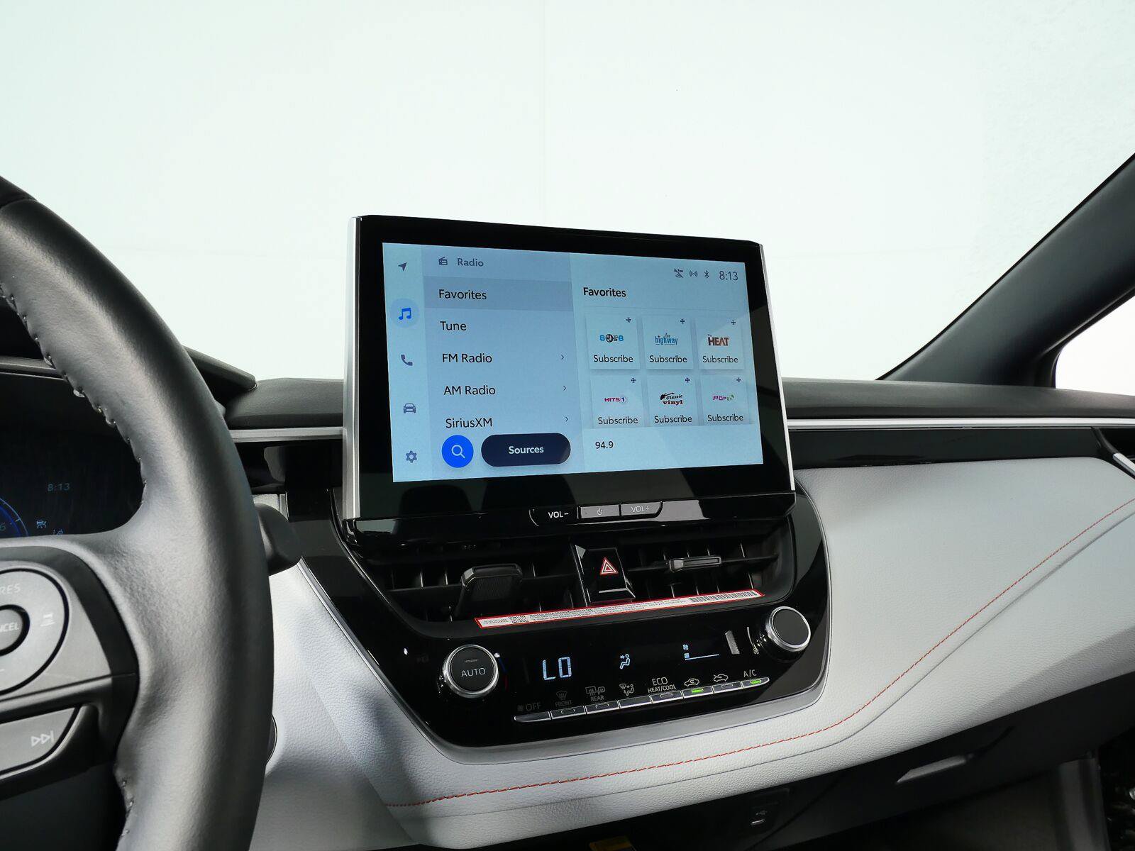 Used 2025 Toyota Corolla FX w/ Convenience Package FWD image 14