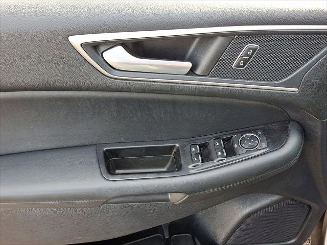 Used 2019 Ford Edge SEL w/ Equipment Group 201A image 10