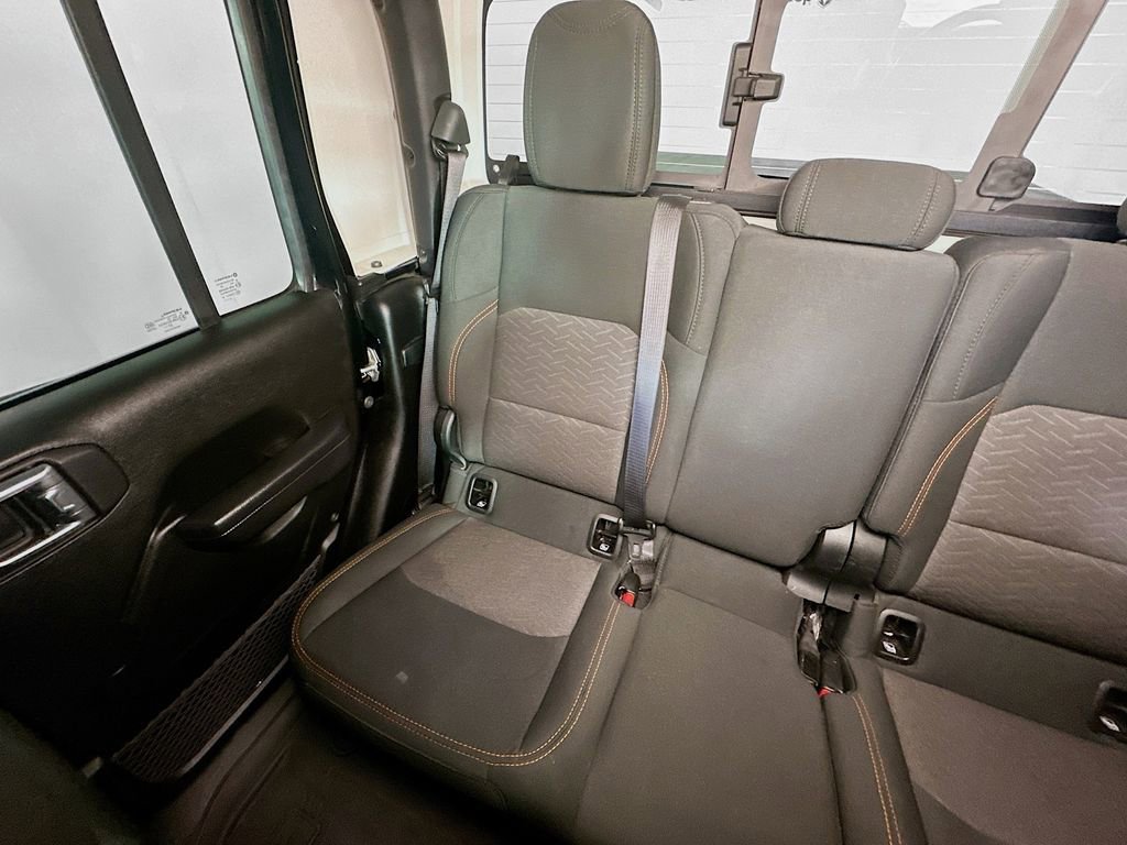 Used 2023 Jeep Gladiator Mojave w/ Cold Weather Group image 12