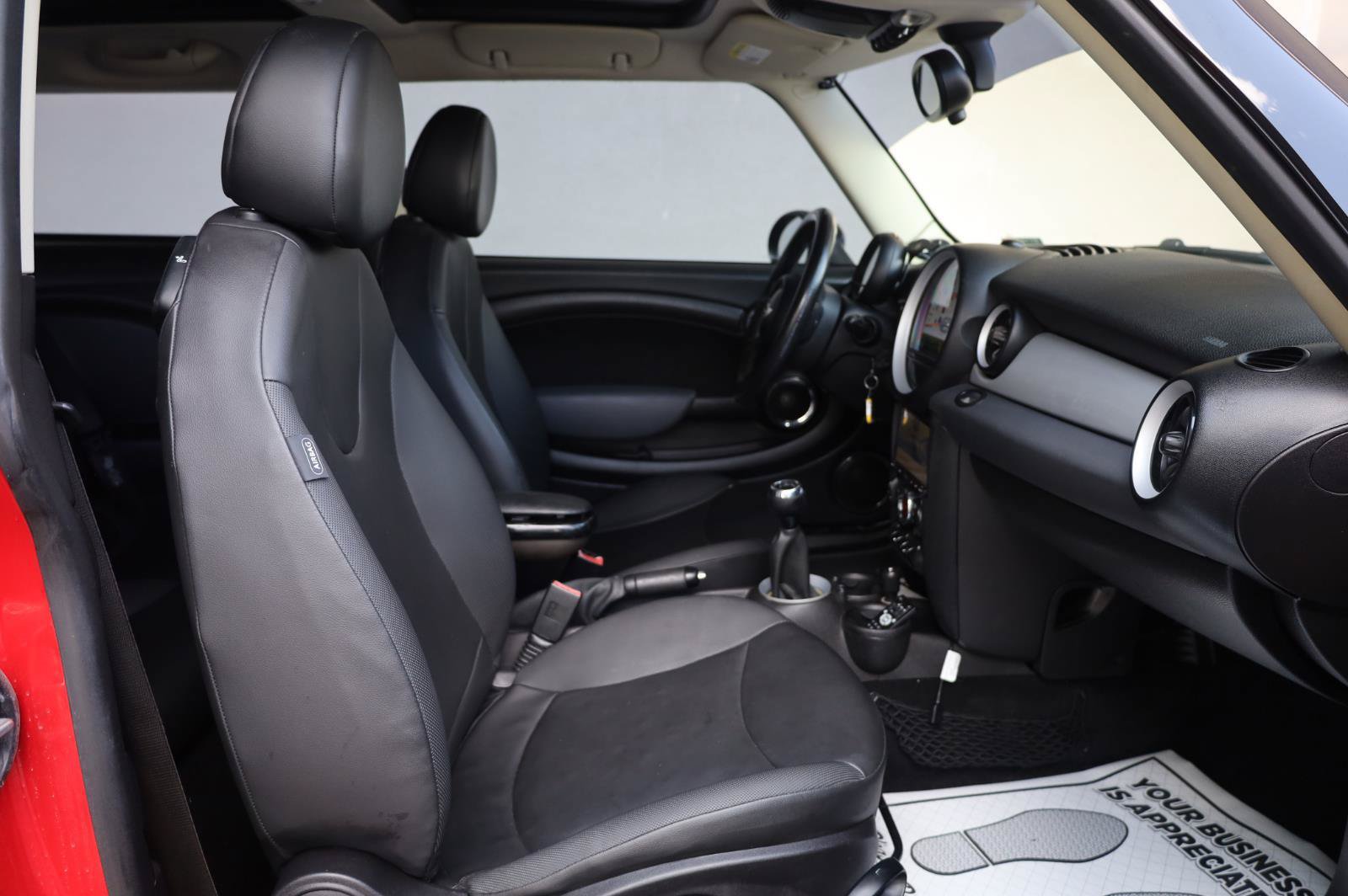 Used 2011 MINI Cooper Hardtop FWD image 20