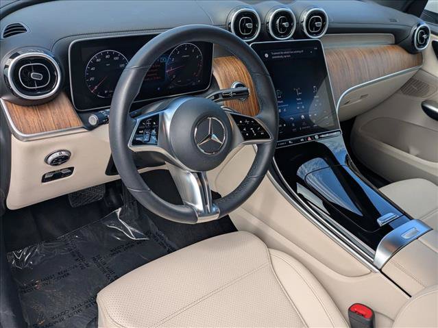 Used 2023 Mercedes-Benz GLC 300 image 12